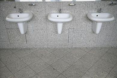 《宇宙机器人》在英国首发不利 同比低于《瑞奇与叮当》